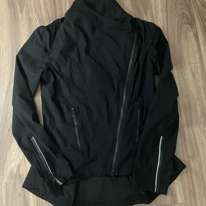 Lululemon jacket size 10